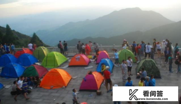 衡山山顶有哪些酒店？