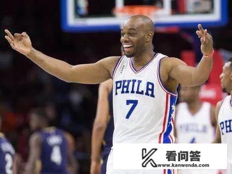 曾经姚明火箭队队友,被打掉两颗门牙的兰德里,现在在哪里? 曾经姚明火箭队队友,被打掉两颗门牙的兰德里,现在在哪里?