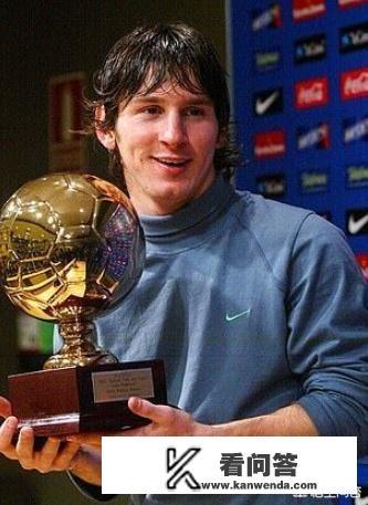 8场10球！梅西成欧冠首位进球上双的球员，巴萨晋级四强，你觉得梅西能获得金球奖吗？