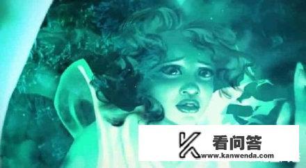 网友曝光新英雄卢锡安妻子赛娜技能，“自带杀人书，复活甲，续航能力无敌”，你怎么看？