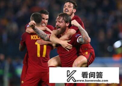 历届欧冠决赛用球是什么？