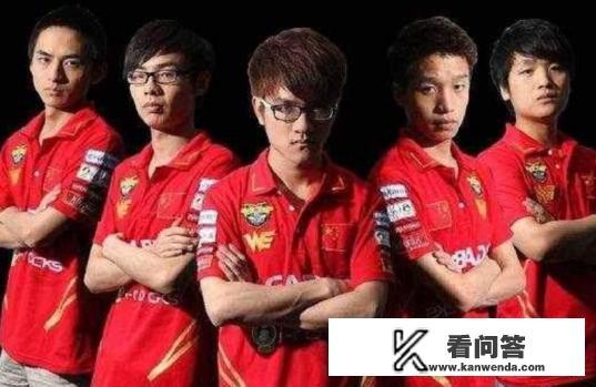 英雄联盟转会期暗潮涌动，历史上谁的转会最让网友惊叹？