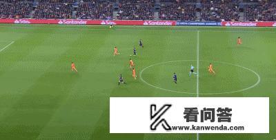 两球两助，梅西Carry全场！巴萨5：1大胜里昂挺进欧冠八强，如何评价他的表现？