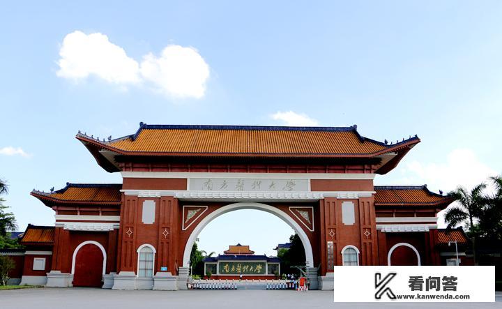 2023年高考择校参考，我国医药类高校的最新排名情况如何？