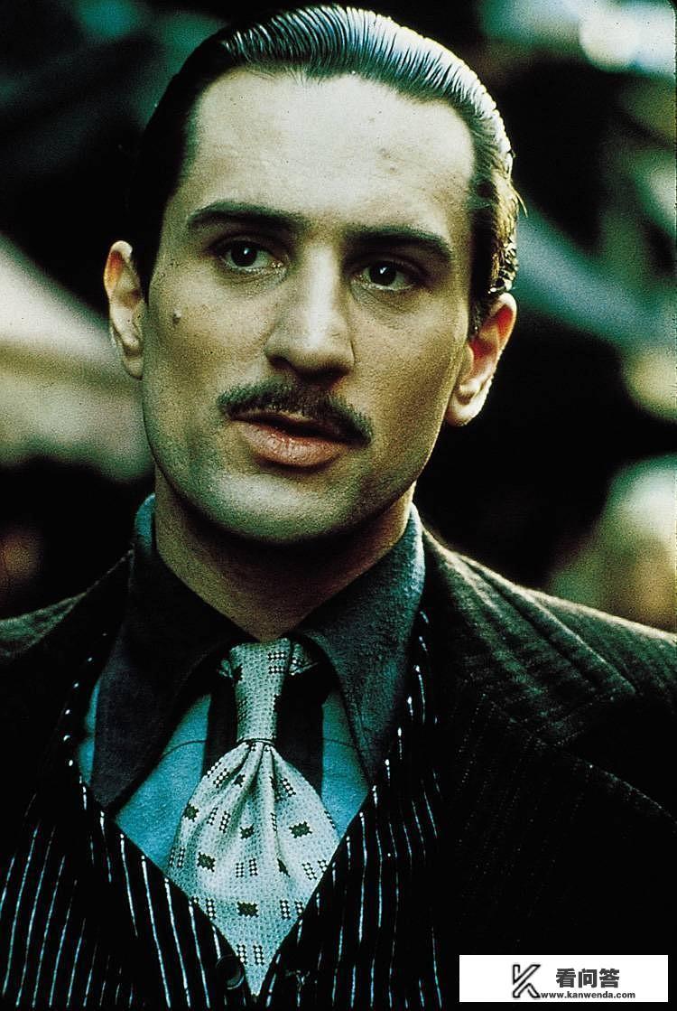 一个关于《教父2》的问题? 一个关于《教父2》的问题?