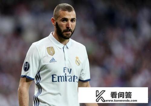 就今年的队伍配置、球队状态和对手情况，大家觉得今年皇马能再次卫冕欧冠的可能大吗？