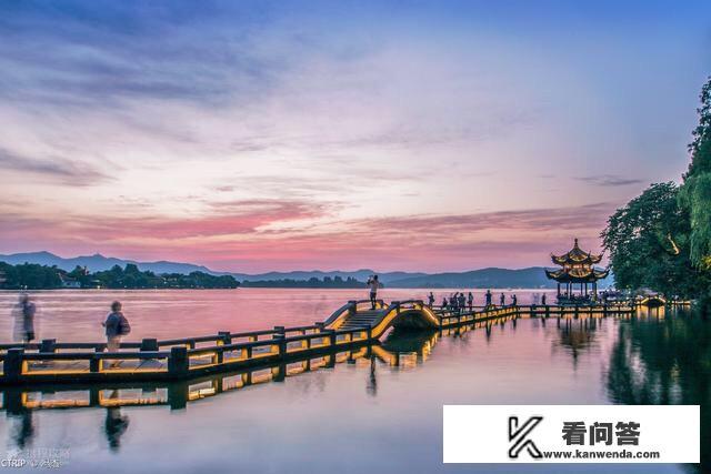 杭州的景色特点？