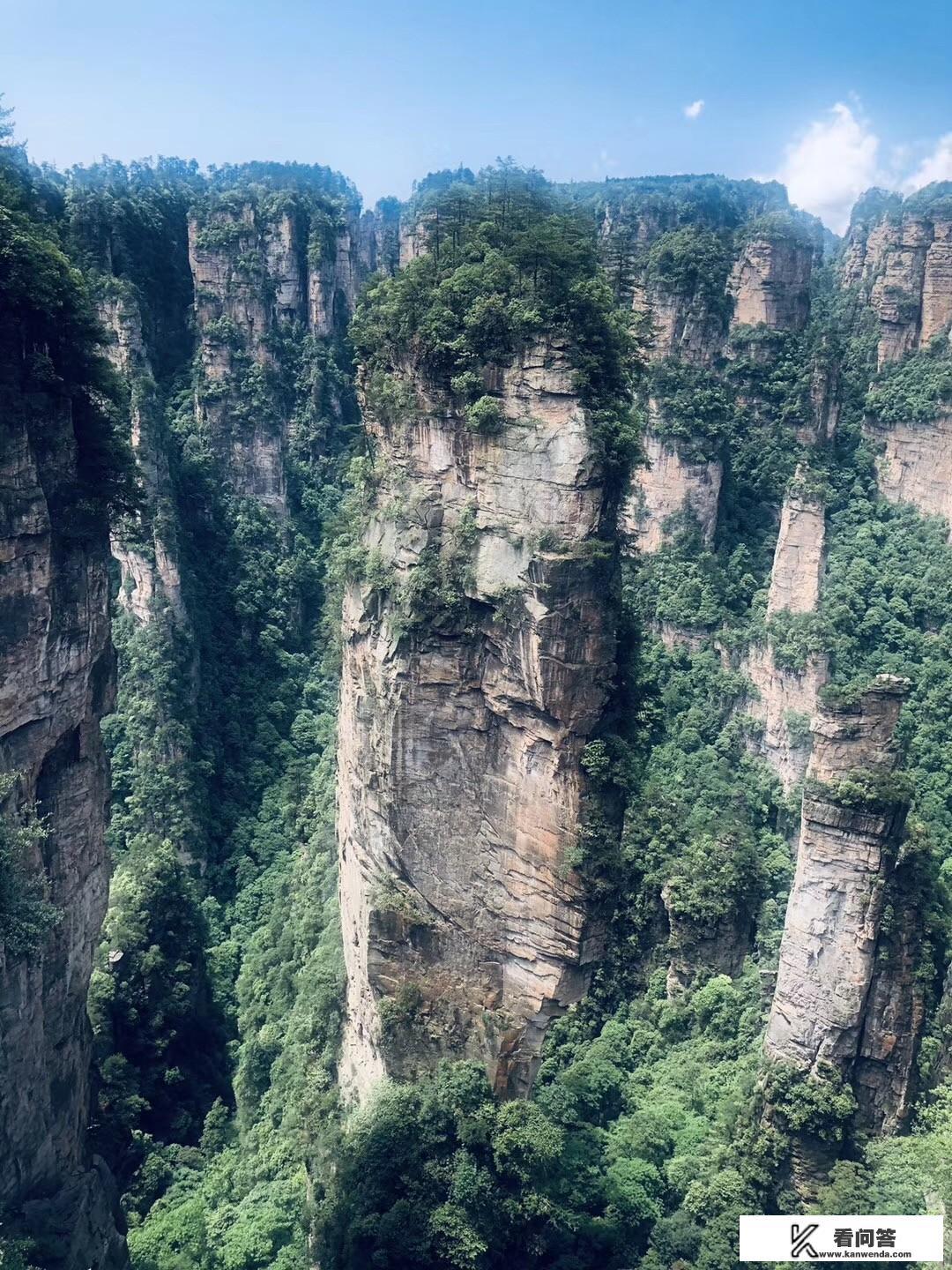 我老家在武陵源核心景区,现在做民宿如何?这个景点值得旅游吗? 我老家在武陵源核心景区,现在做民宿如何?这个景点值得旅游吗?