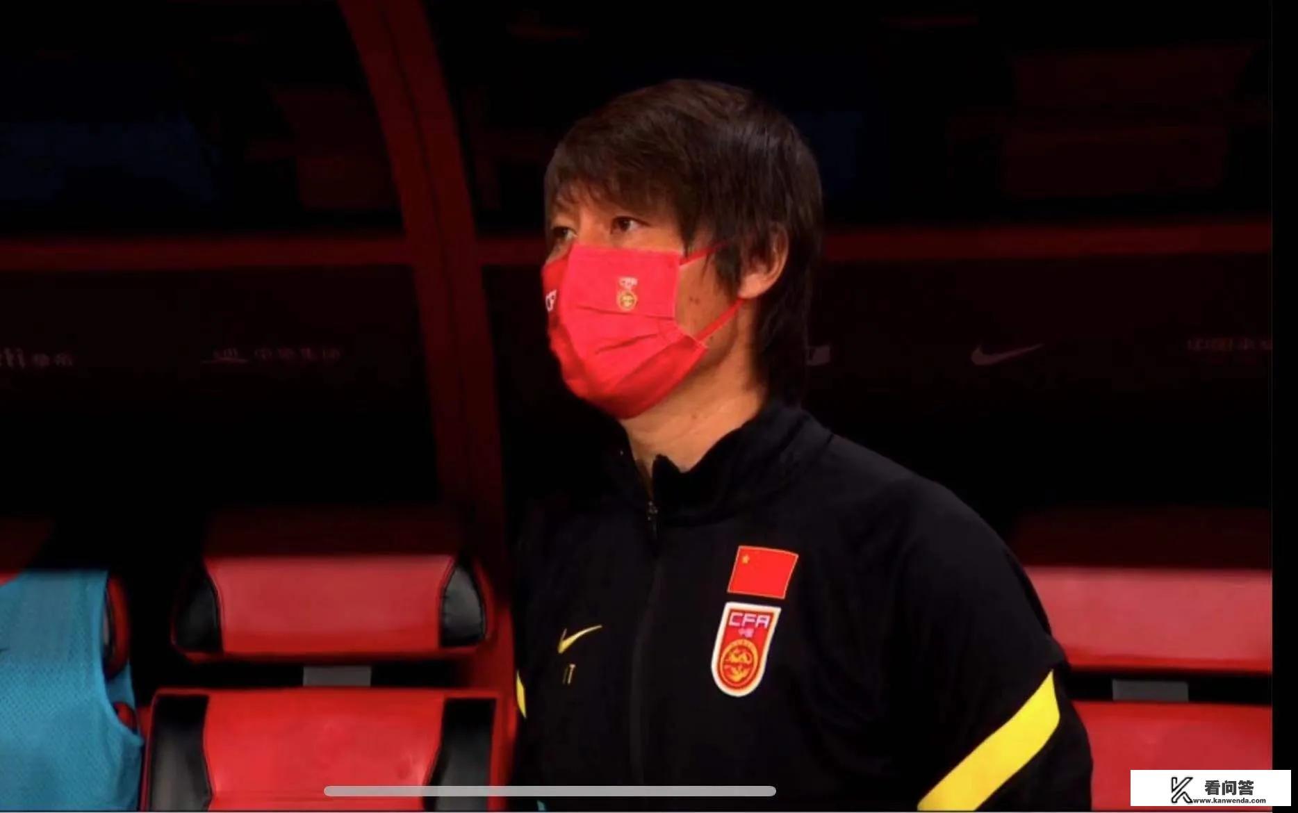 有球迷说，国足对越南队比分，国旗上已写明，5:1，你认为呢？