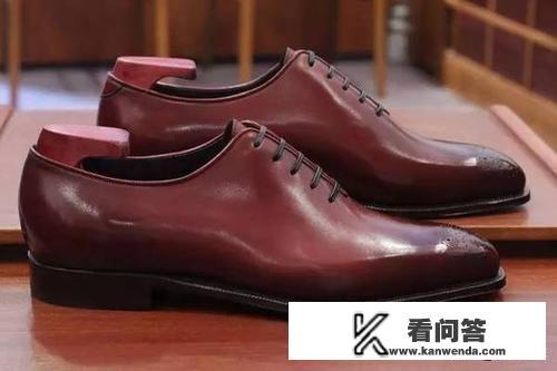 正装皮鞋和休闲皮鞋区别? 正装皮鞋和休闲皮鞋区别?